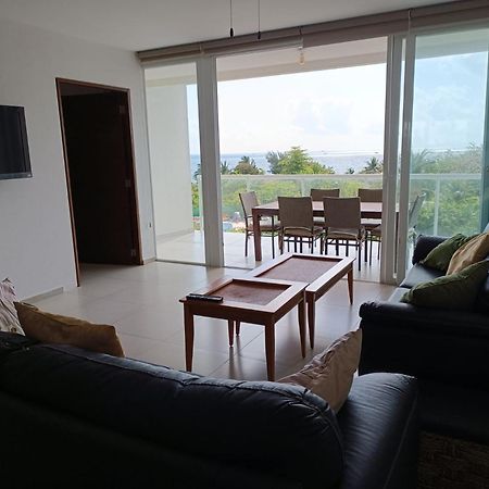New Beachfront Luxury Apartments Cancún Eksteriør billede