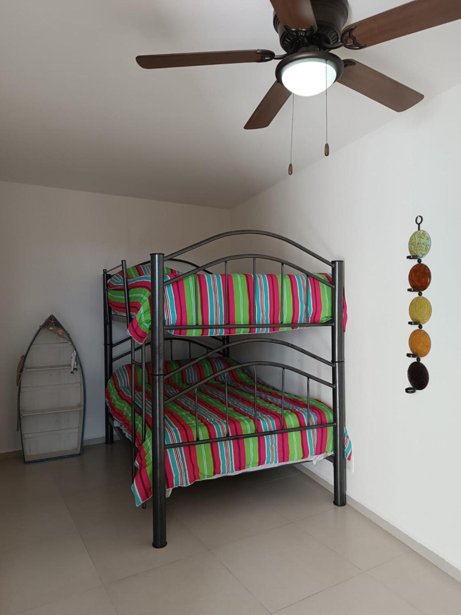 New Beachfront Luxury Apartments Cancún Eksteriør billede