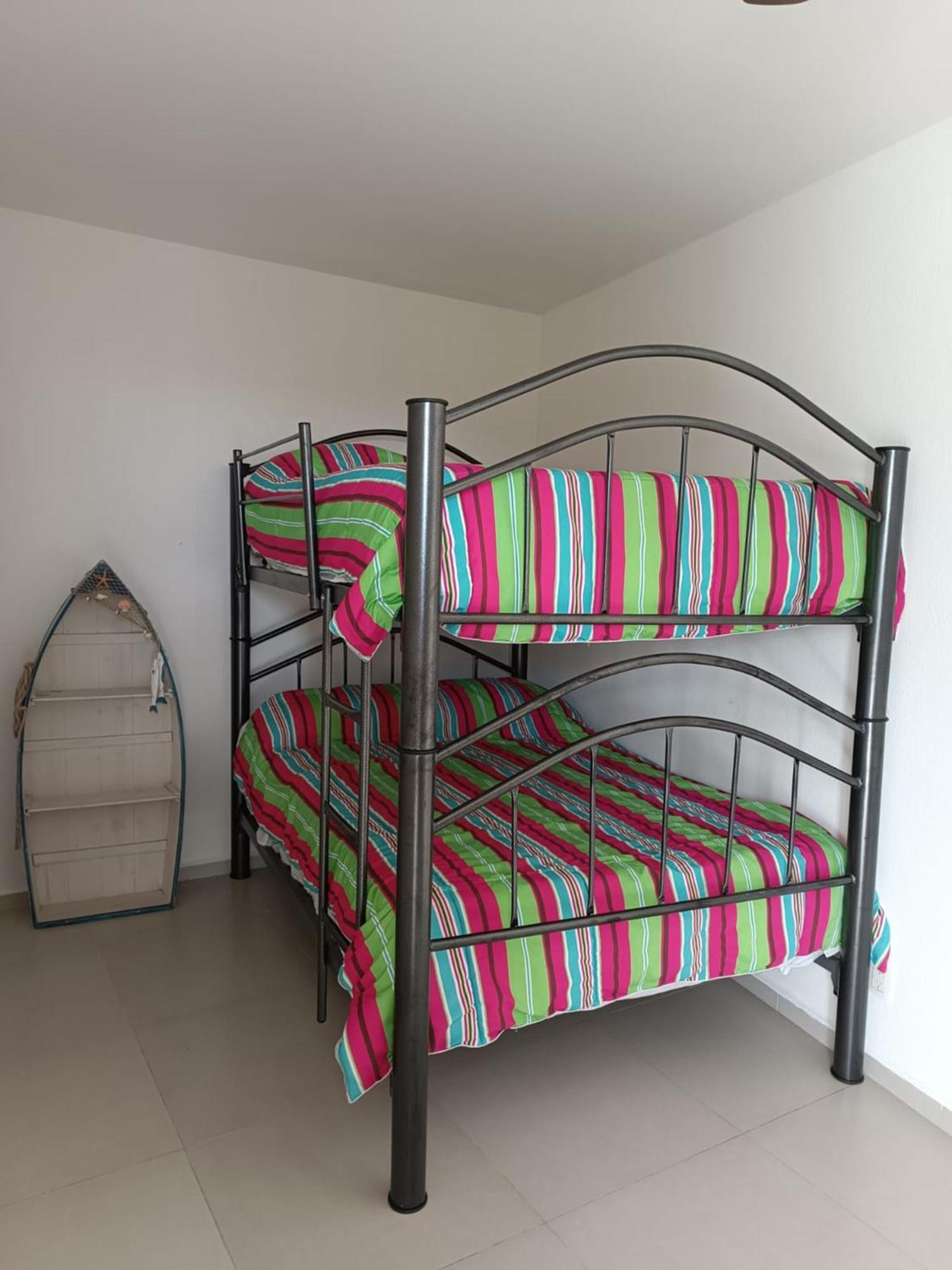 New Beachfront Luxury Apartments Cancún Eksteriør billede