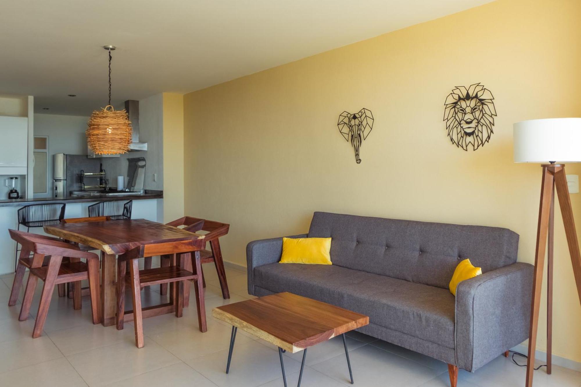 New Beachfront Luxury Apartments Cancún Eksteriør billede