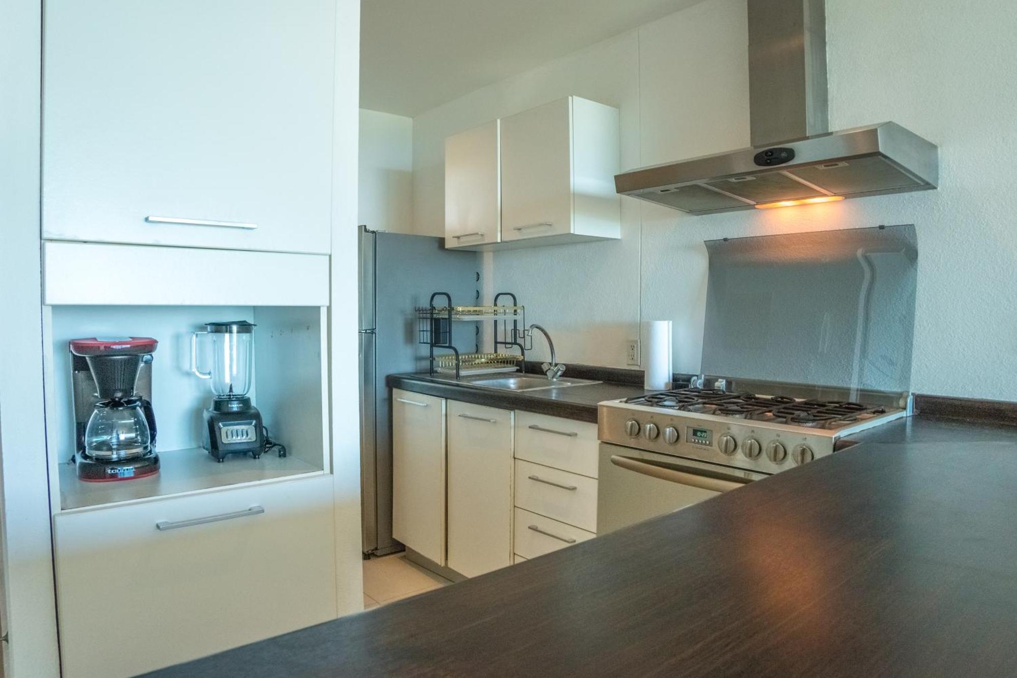 New Beachfront Luxury Apartments Cancún Eksteriør billede