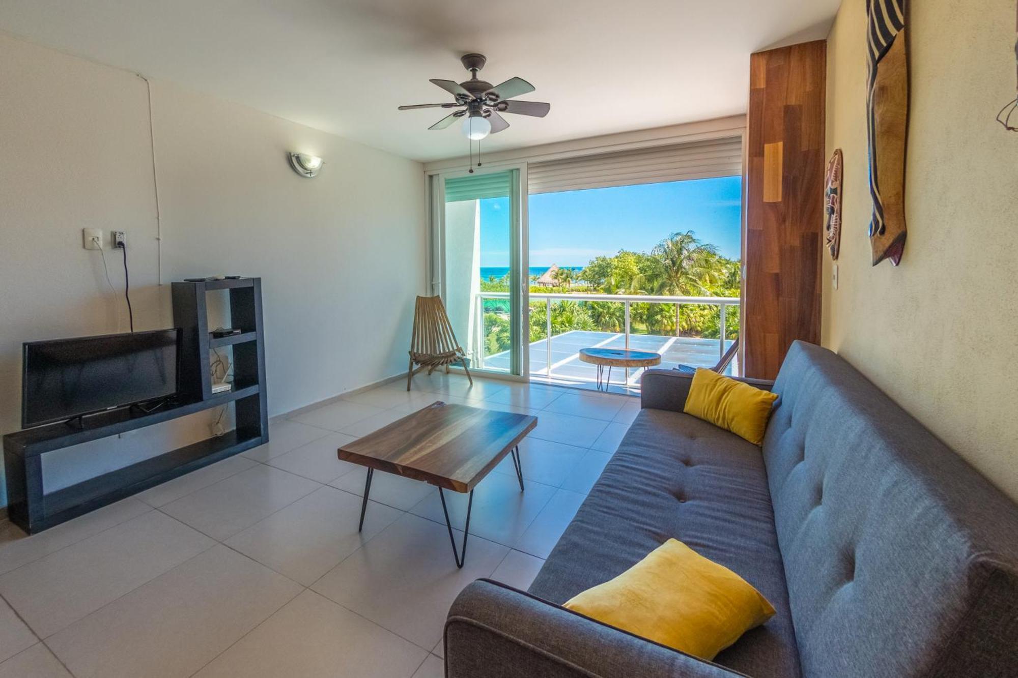 New Beachfront Luxury Apartments Cancún Eksteriør billede