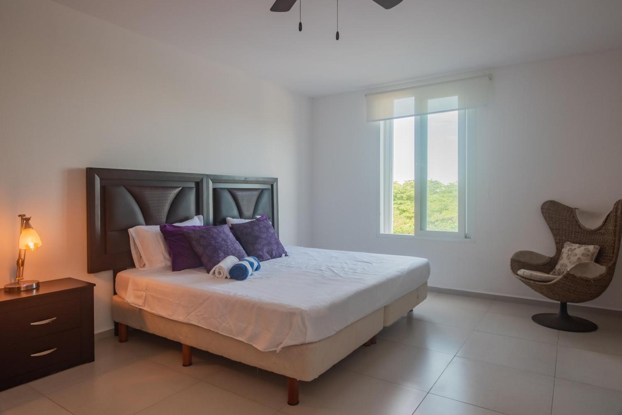 New Beachfront Luxury Apartments Cancún Eksteriør billede
